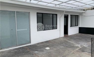 Casa Comercial en Arriendo, Cedritos, Bogotá
