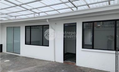 Casa Comercial en Arriendo, Cedritos, Bogotá