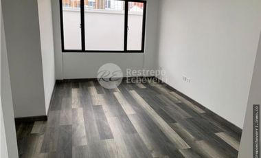Casa Comercial en Arriendo, Cedritos, Bogotá