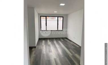 Casa Comercial en Arriendo, Cedritos, Bogotá