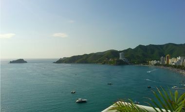 Apartamento en Primera Linea de Playa en el Rodadero Sur