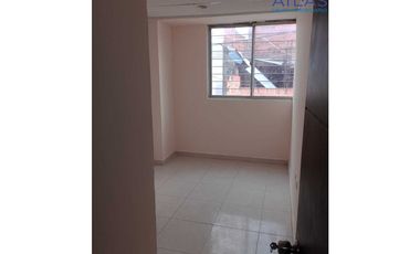ARRIENDO DE CASA CON LOCAL DE DOS PISOS EN PUERTO MADERO GIRON COD:430