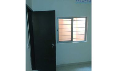 ARRIENDO DE CASA CON LOCAL DE DOS PISOS EN PUERTO MADERO GIRON COD:430