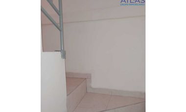 ARRIENDO DE CASA CON LOCAL DE DOS PISOS EN PUERTO MADERO GIRON COD:430