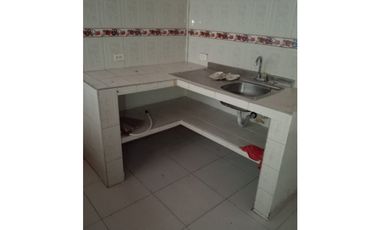 SE ARRIENDA CASA PRIMER PISO EN CUBA