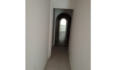 SE ARRIENDA CASA PRIMER PISO EN CUBA