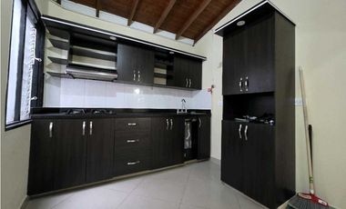 APARTAMENTO EN SUPER UBICACION CENTRAL EN LA ESTRELLA
