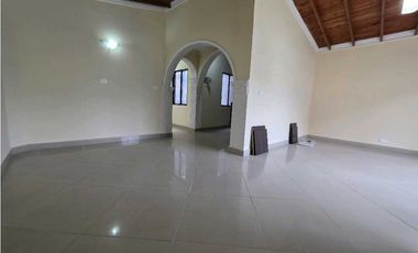 APARTAMENTO EN SUPER UBICACION CENTRAL EN LA ESTRELLA