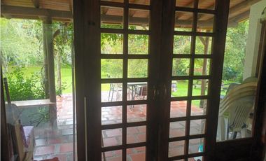 Casa campestre ubicada en el municipio de La Ceja Antioquia.