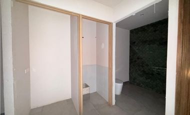 Oficina en Arriendo, Alto De Las Palmas, Envigado 240 m2