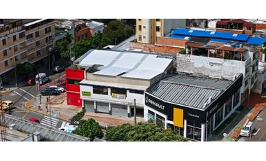 ESPECTACULAR LOCAL COMERCIAL 2