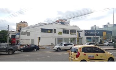 ESPECTACULAR LOCAL COMERCIAL 2
