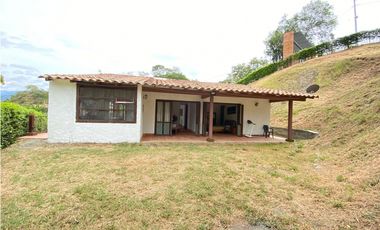 Hermosa Casa Campestre Estilo Colonial