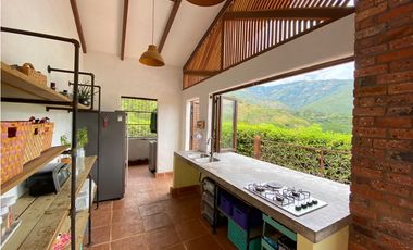 Hermosa Casa Campestre Estilo Colonial