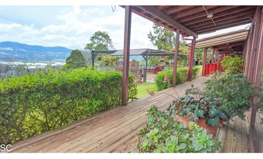 La Ceja 10.000m2, independiente, 2 Casas, via San Nicolas, 30m Aerop