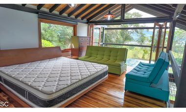 La Ceja 10.000m2, independiente, 2 Casas, via San Nicolas, 30m Aerop