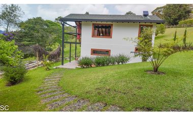 La Ceja 10.000m2, independiente, 2 Casas, via San Nicolas, 30m Aerop