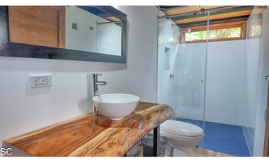 La Ceja 10.000m2, independiente, 2 Casas, via San Nicolas, 30m Aerop