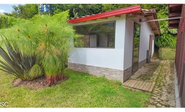 La Ceja 10.000m2, independiente, 2 Casas, via San Nicolas, 30m Aerop