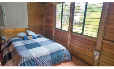 La Ceja 10.000m2, independiente, 2 Casas, via San Nicolas, 30m Aerop