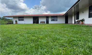 CASA CAMPESTRE EN VEREDA EL TRÉBOL CHINCHIN | VENTA CASA