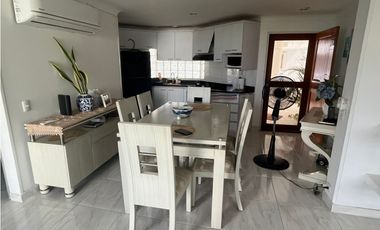 EN VENTA APARTAMENTO REMODELADO Y AMOBLADO EN POZOS COLORADOS