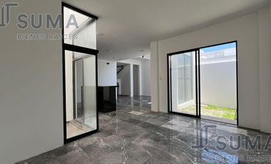 Casa en Venta en Fracc. Las Palmas, Medellín de Bravo.