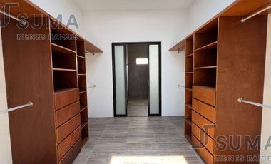 Casa en Venta en Fracc. Las Palmas, Medellín de Bravo.
