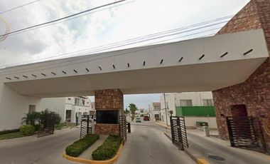 Casa en Venta a 9 min de Plaza San Telmo.