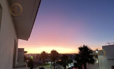 Casa en Venta a 9 min de Plaza San Telmo.