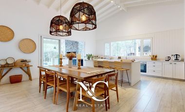 Casa en Venta en Costa Esmeralda, cerca del mar