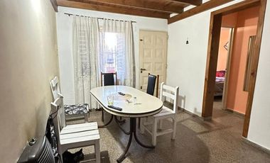 PH en venta - 4 Dormitorios 1 Baño - La Plata