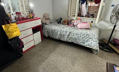 PH en venta - 4 Dormitorios 1 Baño - La Plata