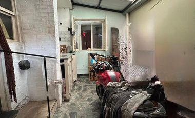 PH en venta - 4 Dormitorios 1 Baño - La Plata