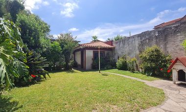 ¡Oportunidad Imperdible! Casa a reciclar sobre lote de 8,66 x 34,64 m2 - En Venta