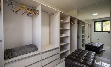 Casa en venta - 6 Dormitorios 5 Baños - Pinamar