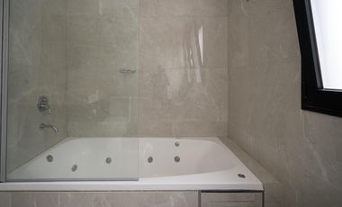 Casa en venta - 6 Dormitorios 5 Baños - Pinamar