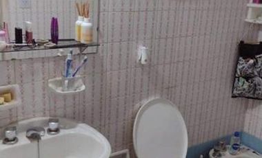 Chalet 4 ambientes en planta alta en barrio El Martillo