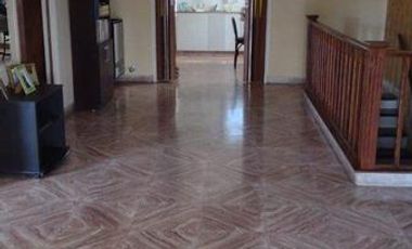 Chalet 4 ambientes en planta alta en barrio El Martillo