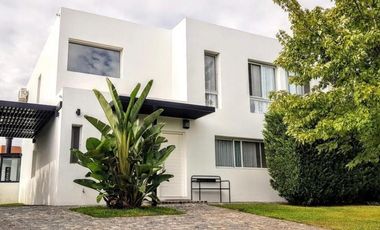 Casa en venta en barrio Las  Tipas Nordelta, Tigre