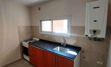 Hermoso Depto. de 1 Dor. al frente del Parque de Las Tejas, a Mts de Ciudad Universitaria !