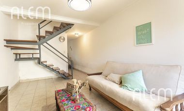 Casa tipo dúplex en venta en Banfield Oeste