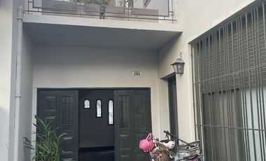 Casa en Venta - La Lucila 4 Ambientes