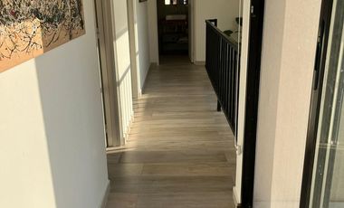 VENTA CASA 5 AMBIENTES SAN SEBASTIAN AREA 7 EN 2 PLANTAS A LA LAGUNA