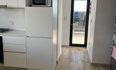 VENTA CASA 5 AMBIENTES SAN SEBASTIAN AREA 7 EN 2 PLANTAS A LA LAGUNA