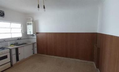 PH en venta - 2 Dormitorios 1 Baño - La Plata
