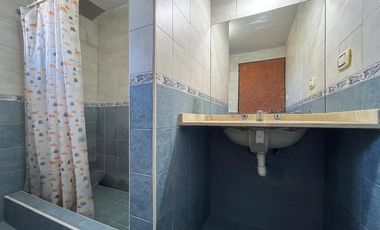 VENTA/PERMUTA- Casa - 2 dormitorios con patio y piscina - Granadero Baigorria