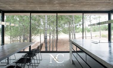 Casa en venta en Costa Esmeralda a pasos del mar