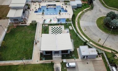 PANAMA PACIFICO / PH PARTERRE / 2 HABITACION / 90M / PARA ESTRENAR