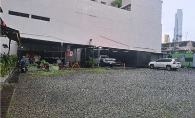 ALQUILO ESPACIO PARA FOOD TRUCK